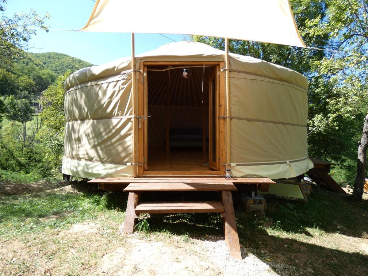 Modern Mongolian Yurt Hotel Grohotele Exterior photo